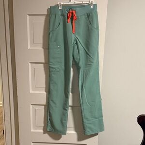 FIGS Kade Scrub Pants in Jade Green